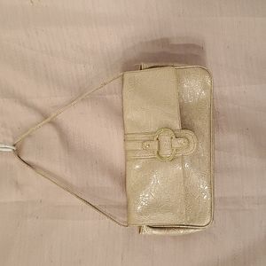 Butler essential compartment bag